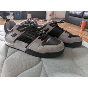 Size 10.5 ~‎ Zoo York 'Shotime' Grey/Blk 💯 Authentic